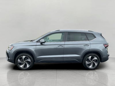 2026 Volkswagen Taos SE 4MOTION