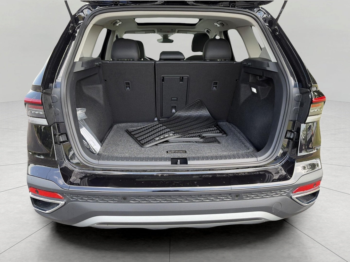 2026 Volkswagen Taos SE 4MOTION
