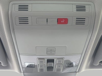 2026 Volkswagen Taos SE 4MOTION