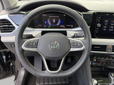 2026 Volkswagen Taos SE 4MOTION
