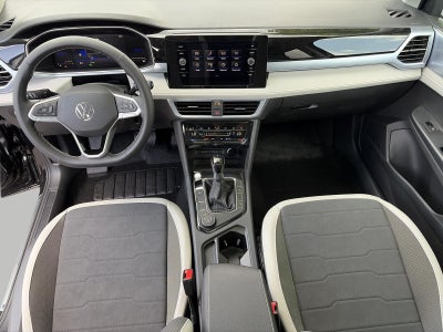 2026 Volkswagen Taos SE 4MOTION