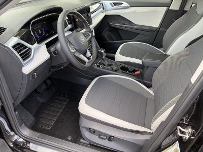2026 Volkswagen Taos SE 4MOTION