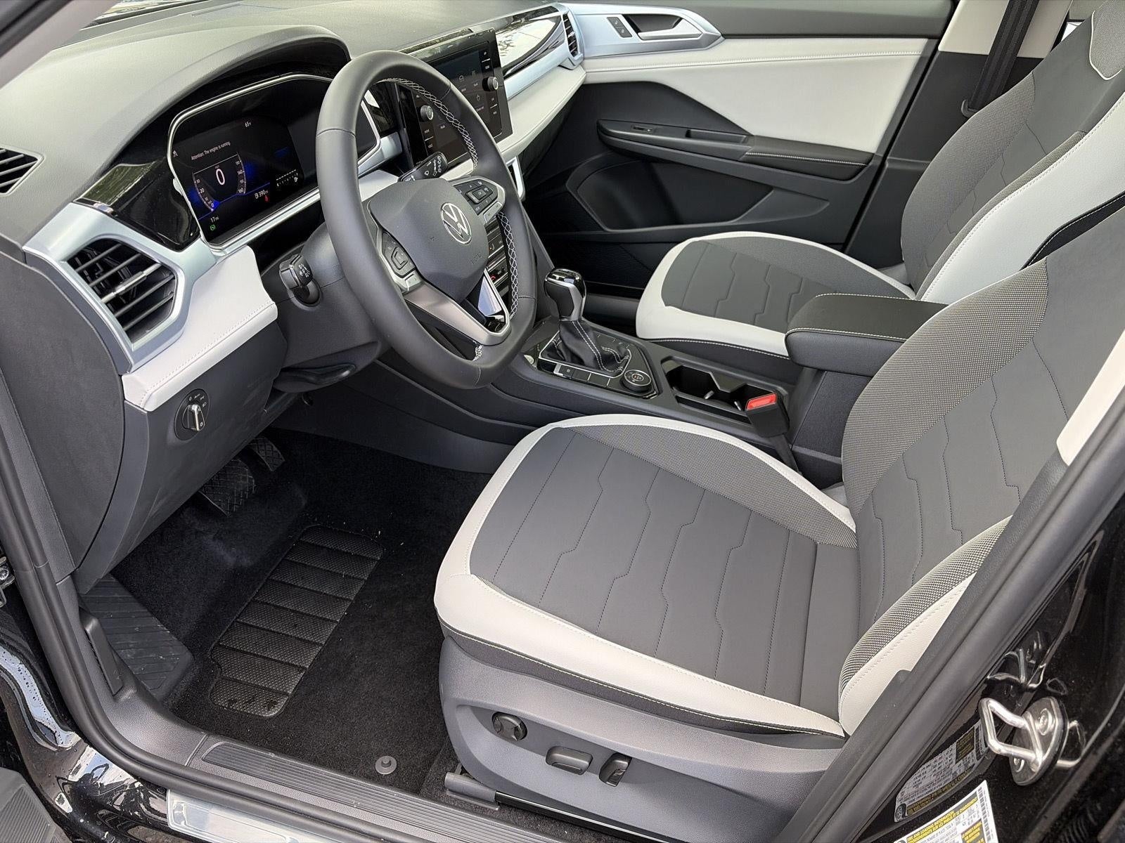 2026 Volkswagen Taos SE 4MOTION