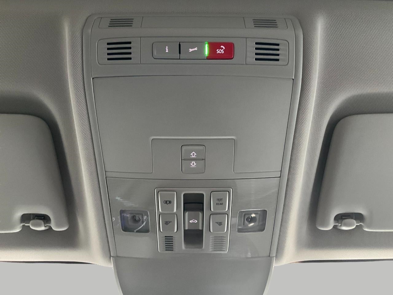 2026 Volkswagen Taos SE 4MOTION