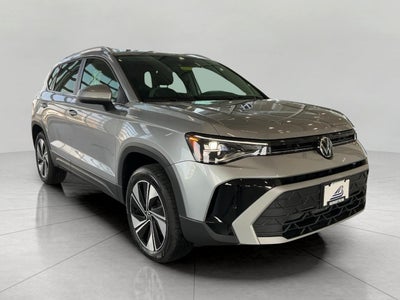 2026 Volkswagen Taos SE 4MOTION