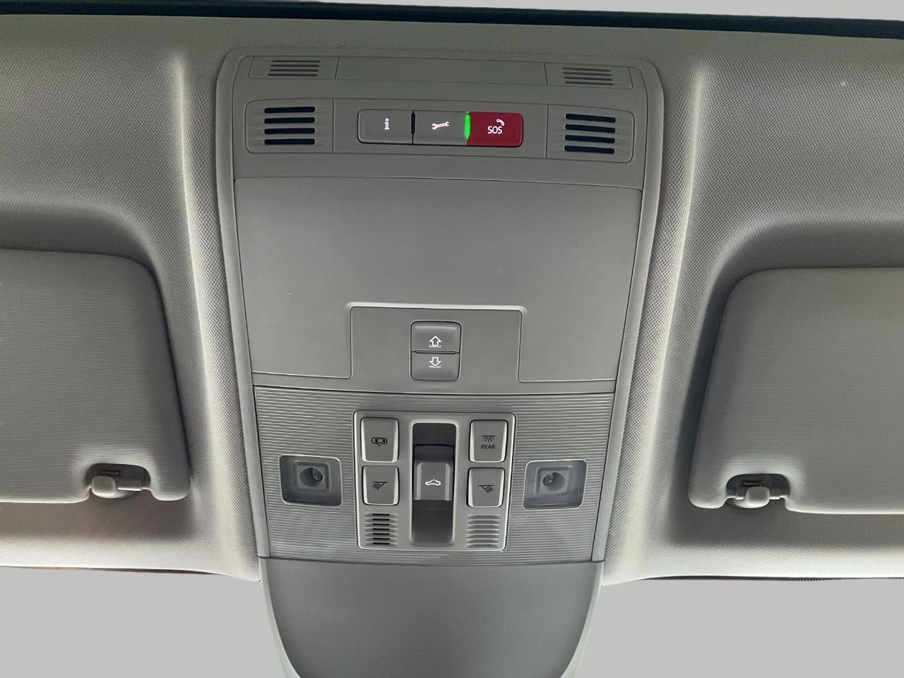 2024 Volkswagen Taos SE 4MOTION