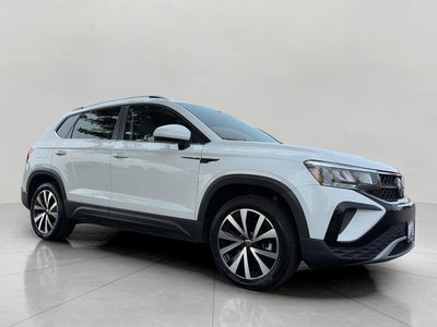 2022 Volkswagen Taos SE 4MOTION