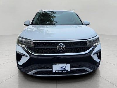 2022 Volkswagen Taos SE 4MOTION