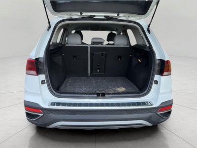 2022 Volkswagen Taos SE 4MOTION