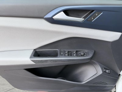 2022 Volkswagen Taos SE 4MOTION