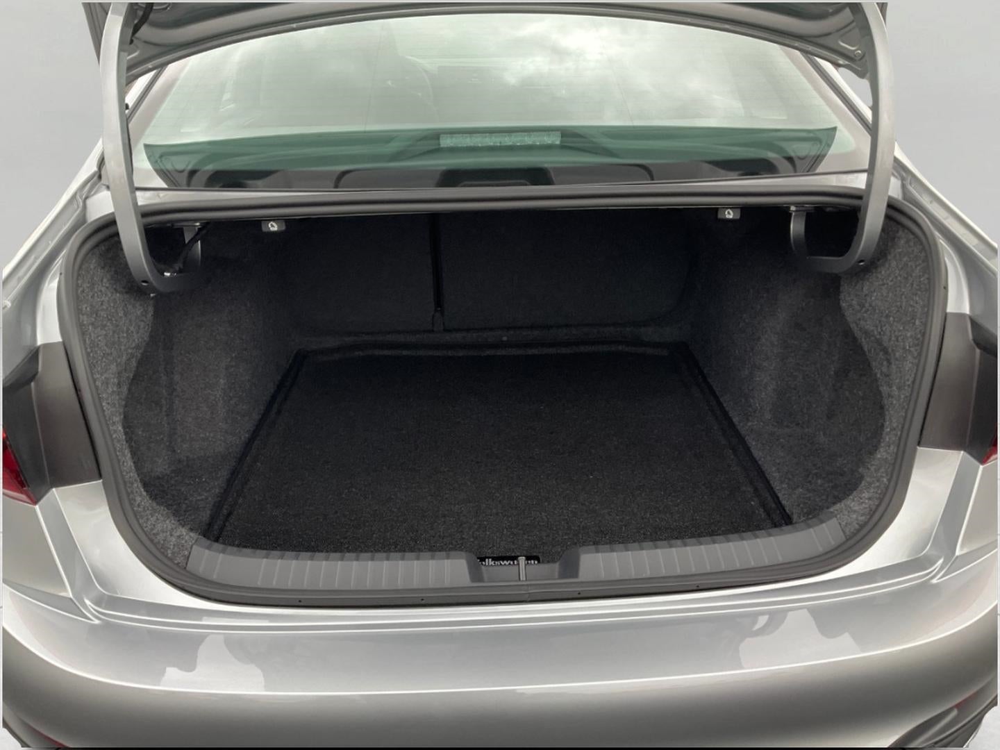 2026 Volkswagen Jetta S Auto