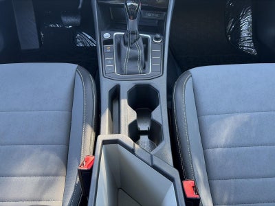 2027 Volkswagen Jetta SE Sedan