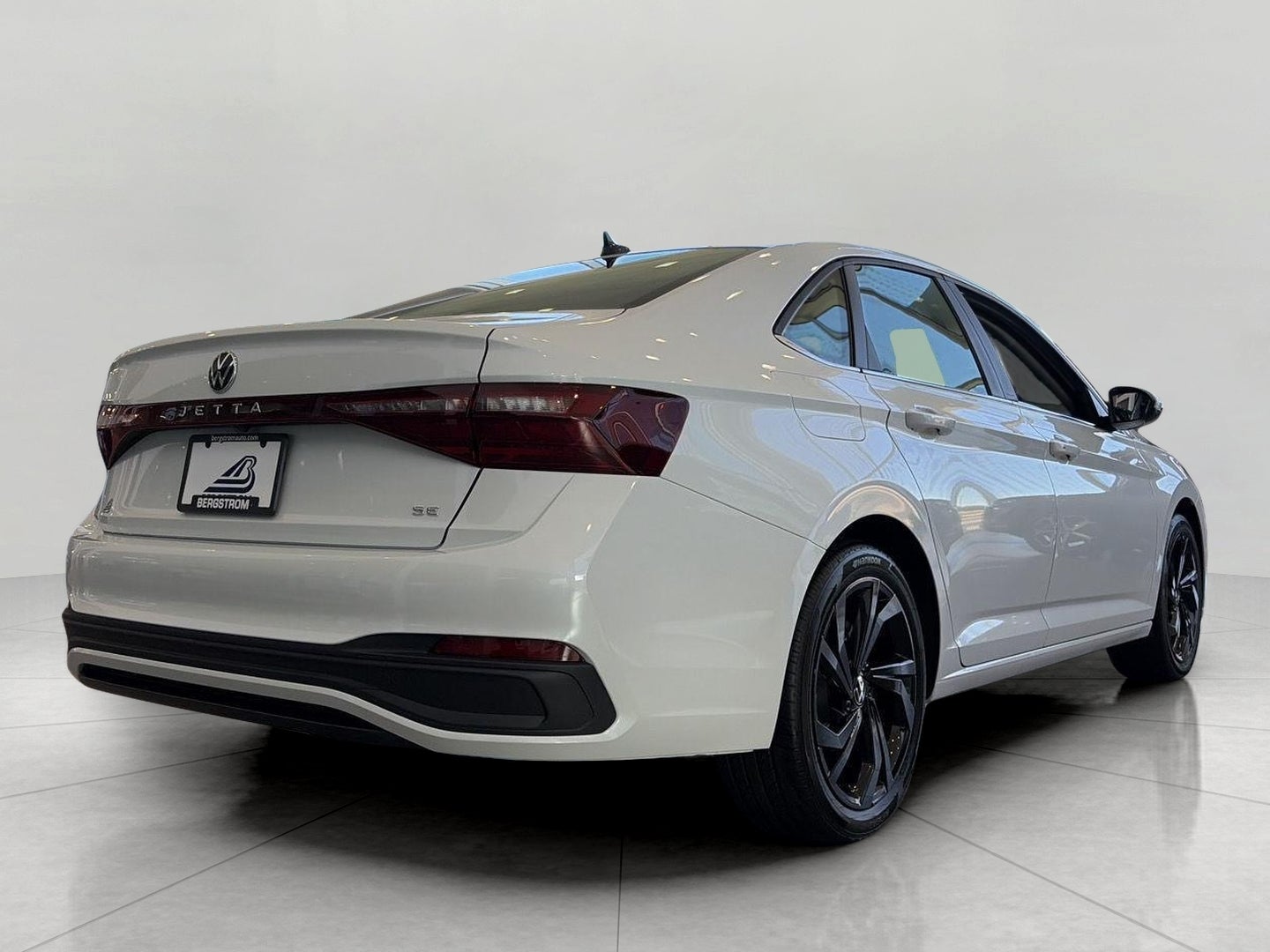 2027 Volkswagen Jetta SE Sedan