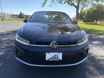 2027 Volkswagen Jetta SE Sedan