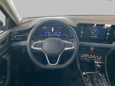 2026 Volkswagen Jetta SE Auto