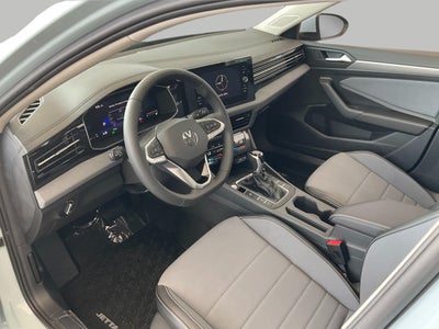 2026 Volkswagen Jetta SE Auto