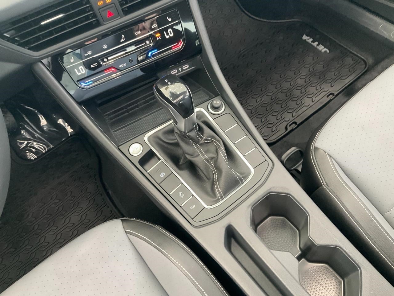 2026 Volkswagen Jetta SE Auto