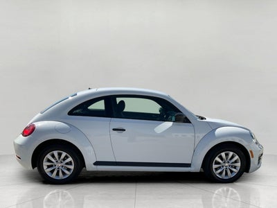 2017 Volkswagen Beetle HATCHBACK