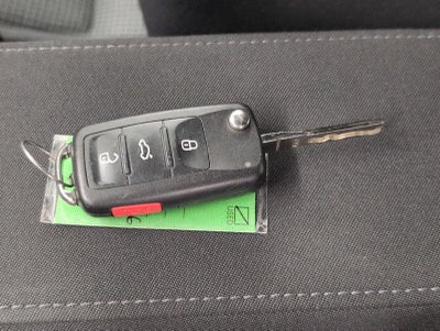 2017 Volkswagen Beetle 1.8T Classic Auto