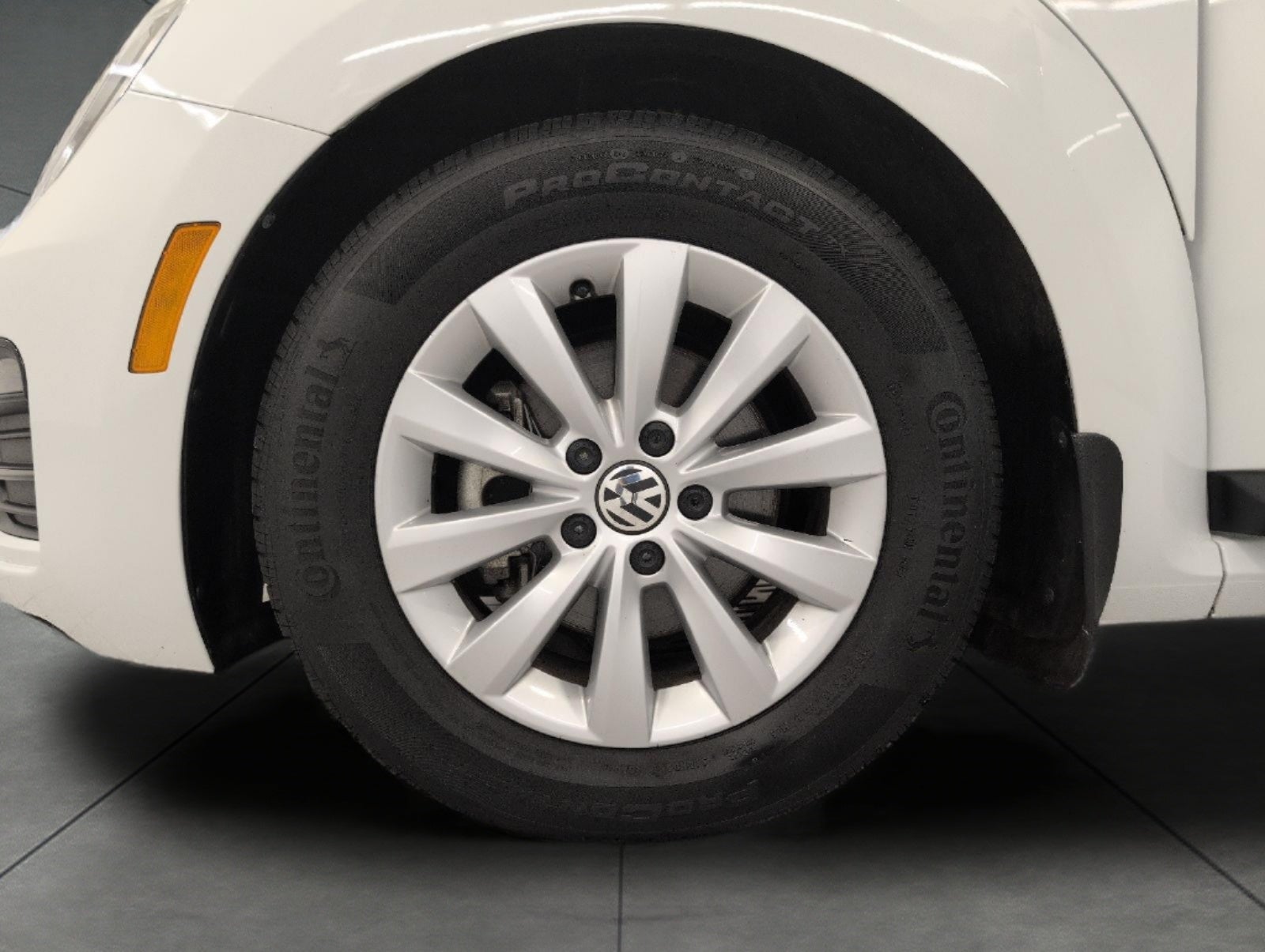2017 Volkswagen Beetle 1.8T Classic Auto