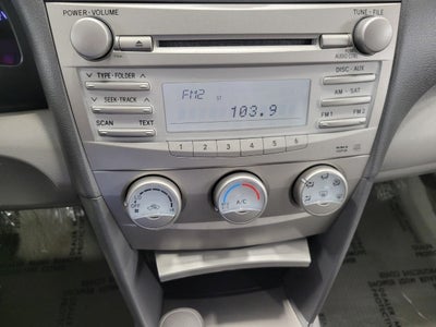 2010 Toyota Camry 4dr Sdn I4 Auto XLE