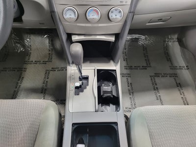 2010 Toyota Camry 4dr Sdn I4 Auto XLE