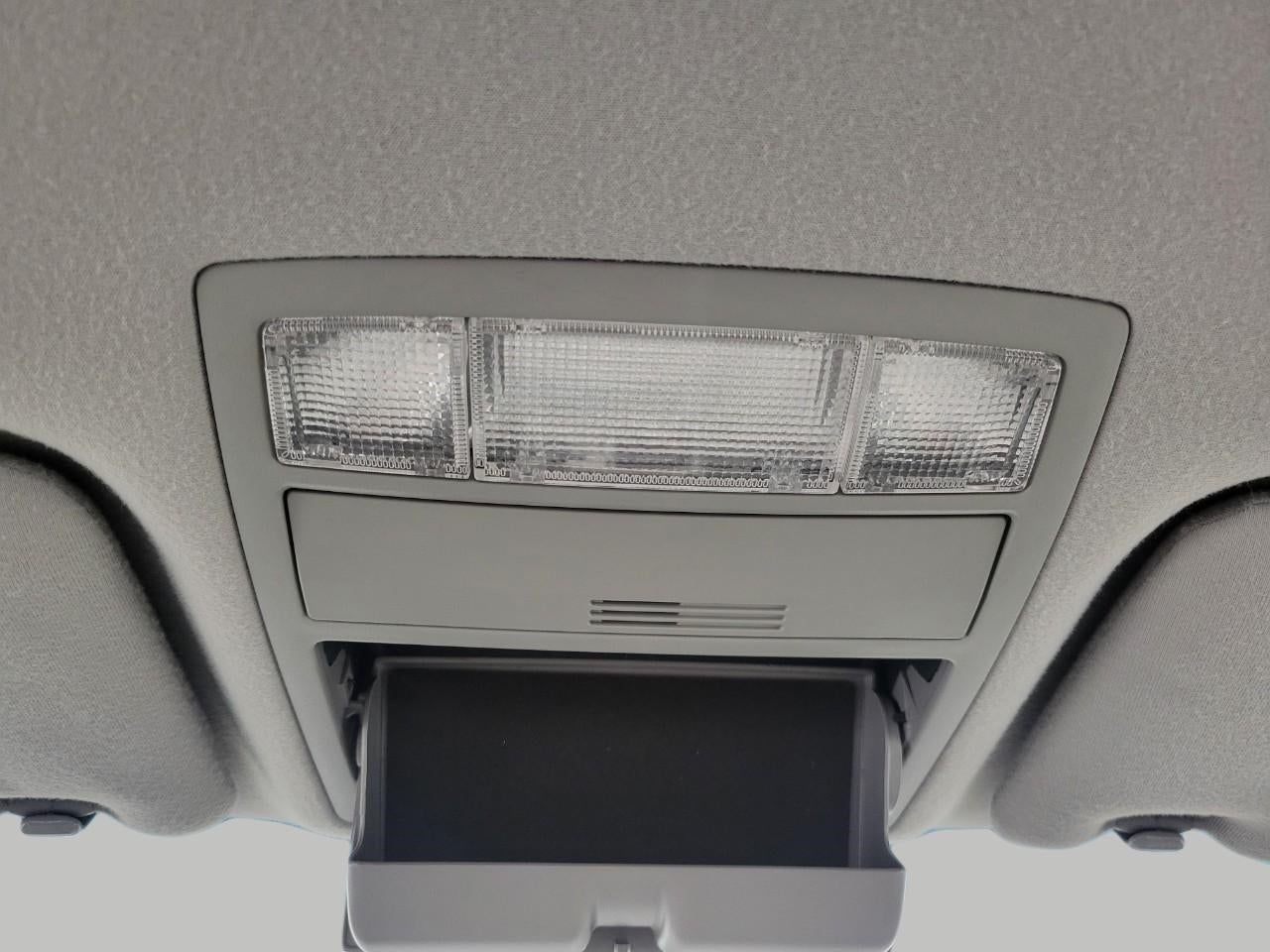2010 Toyota Camry 4dr Sdn I4 Auto XLE