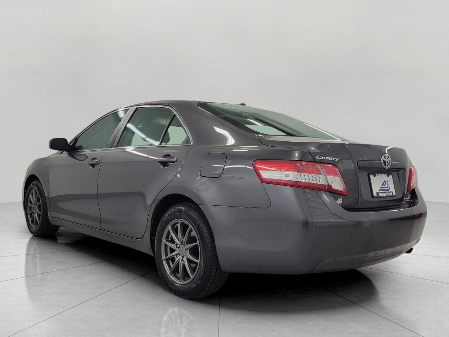2010 Toyota Camry 4dr Sdn I4 Auto XLE