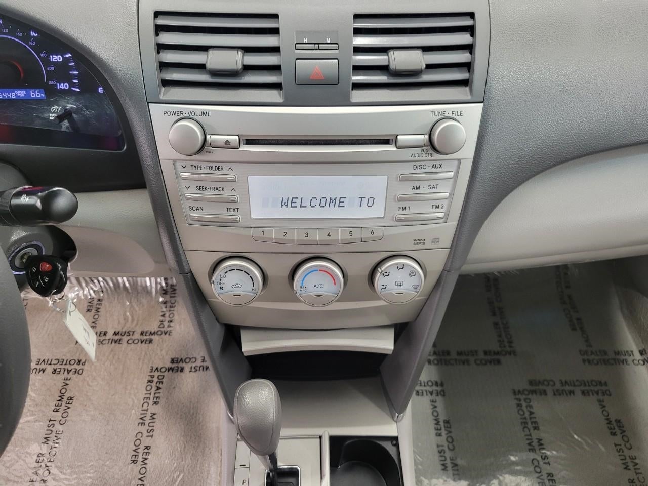2010 Toyota Camry 4dr Sdn I4 Auto XLE