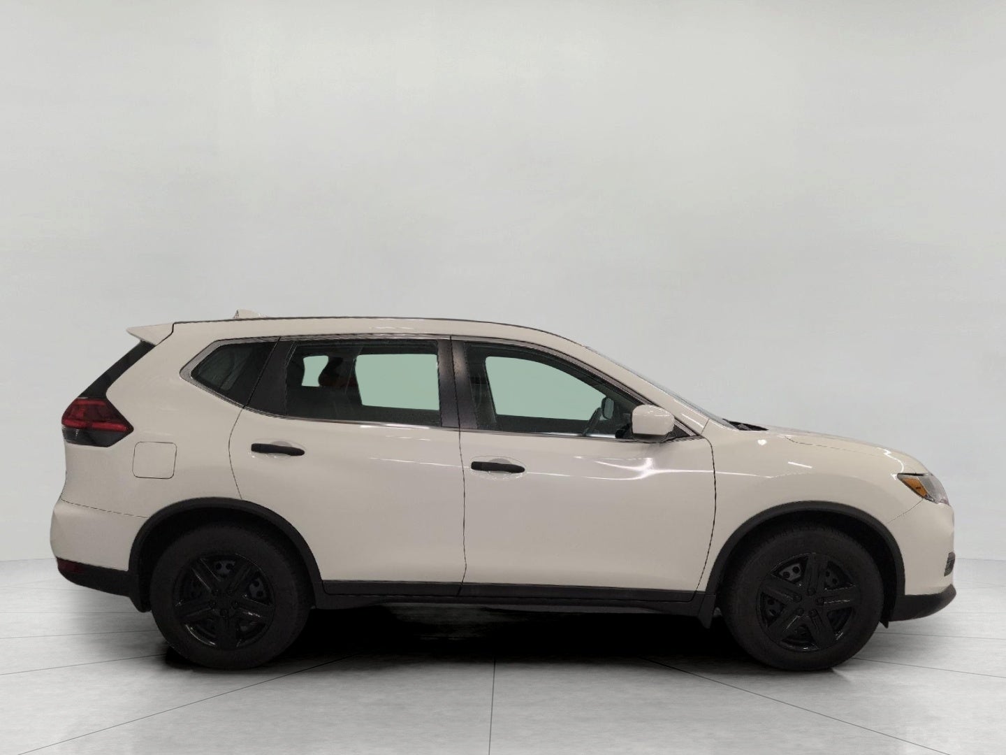 2017 Nissan Rogue FWD S