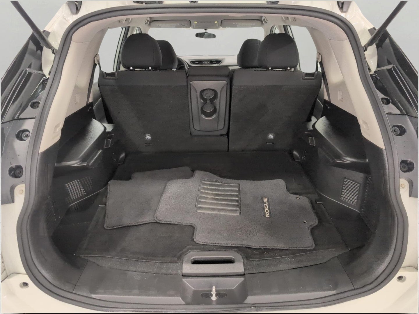 2017 Nissan Rogue FWD S