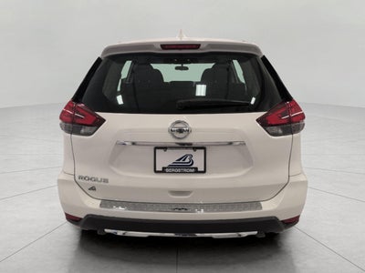 2017 Nissan Rogue FWD S