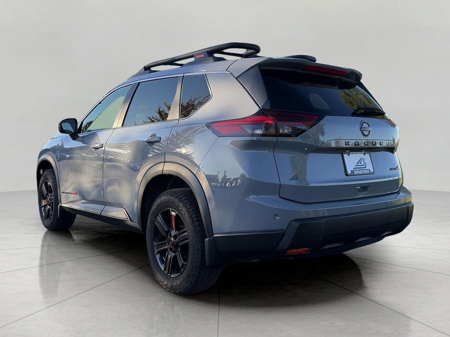 2025 Nissan Rogue AWD Rock Creek