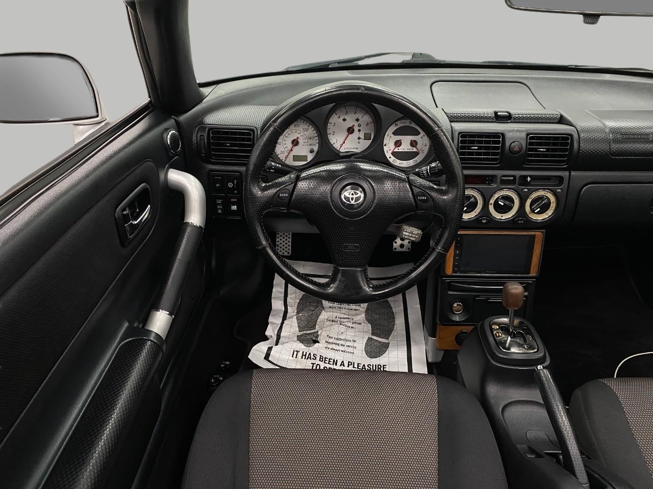 2004 Toyota MR2 Spyder 2dr Conv Manual