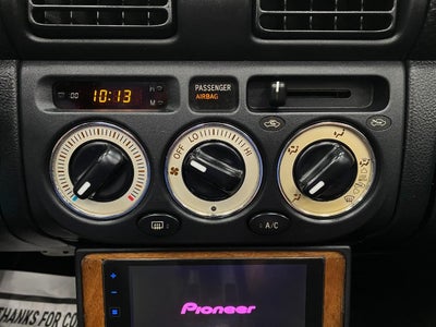 2004 Toyota MR2 Spyder 2dr Conv Manual