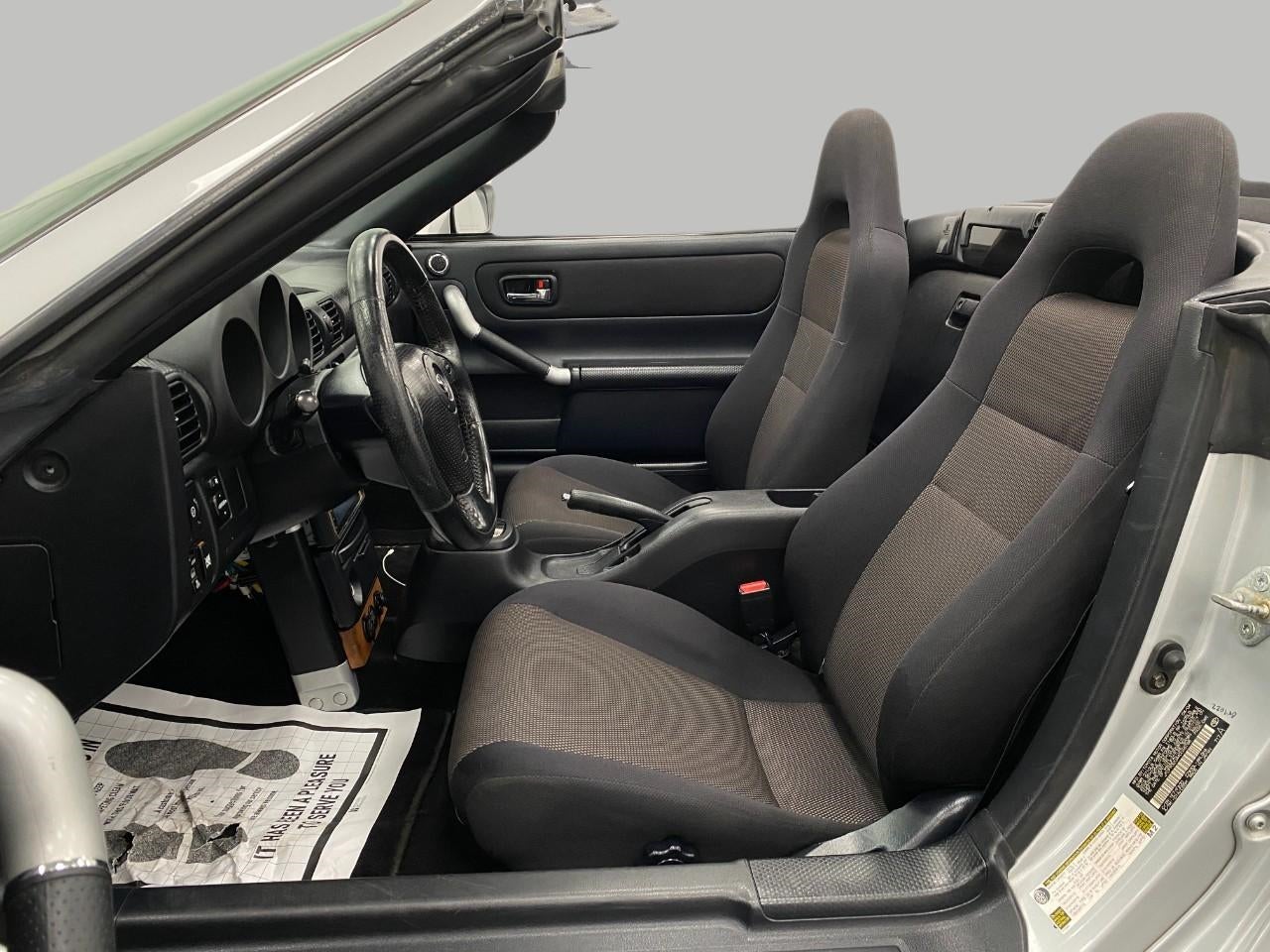 2004 Toyota MR2 Spyder 2dr Conv Manual