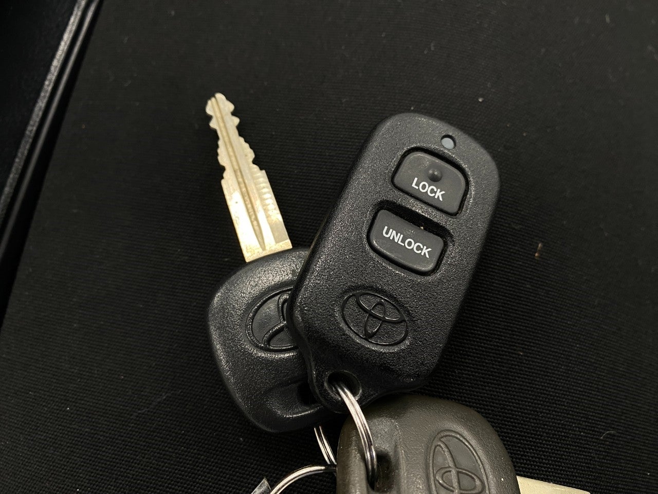 2004 Toyota MR2 Spyder 2dr Conv Manual