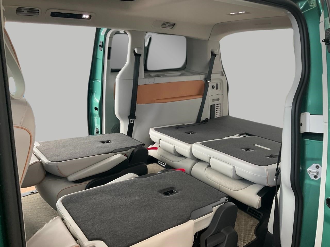 2025 Volkswagen ID. Buzz 1st Edition 4MOTION w/Two-Tone