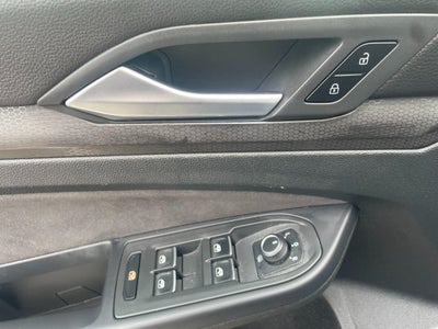 2023 Volkswagen Golf GTI 2.0T 40th Anniversary Edition Manual