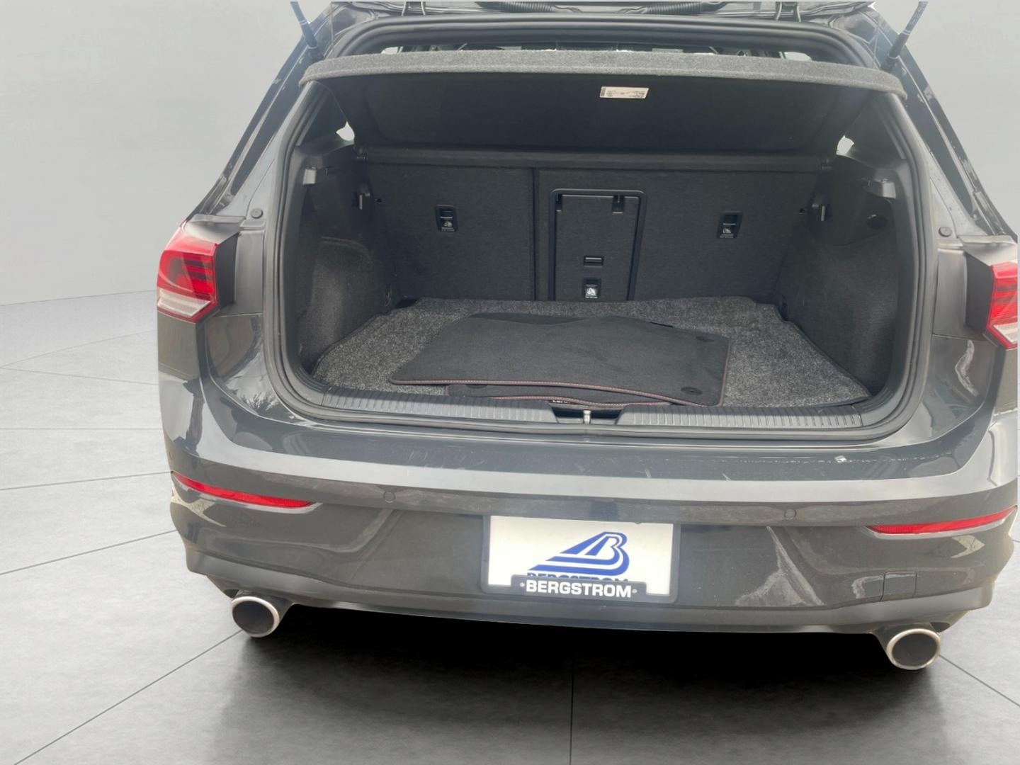 2023 Volkswagen Golf GTI 2.0T 40th Anniversary Edition Manual