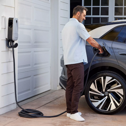 ID.Buzz | Bergstrom Volkswagen of Oshkosh in Oshkosh WI